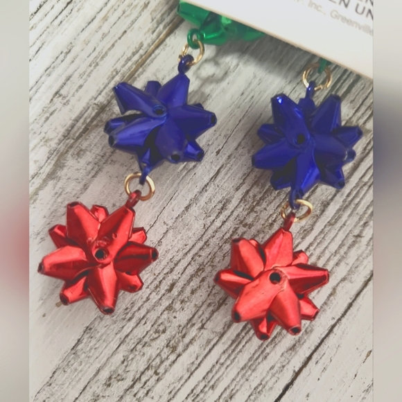 Bow Holiday Earrings - Picture 6 of 9